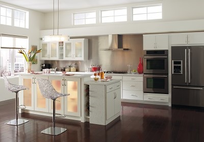 Homecrest cabinetry, available at ProSource Wholesale, has numerous finishes and trims