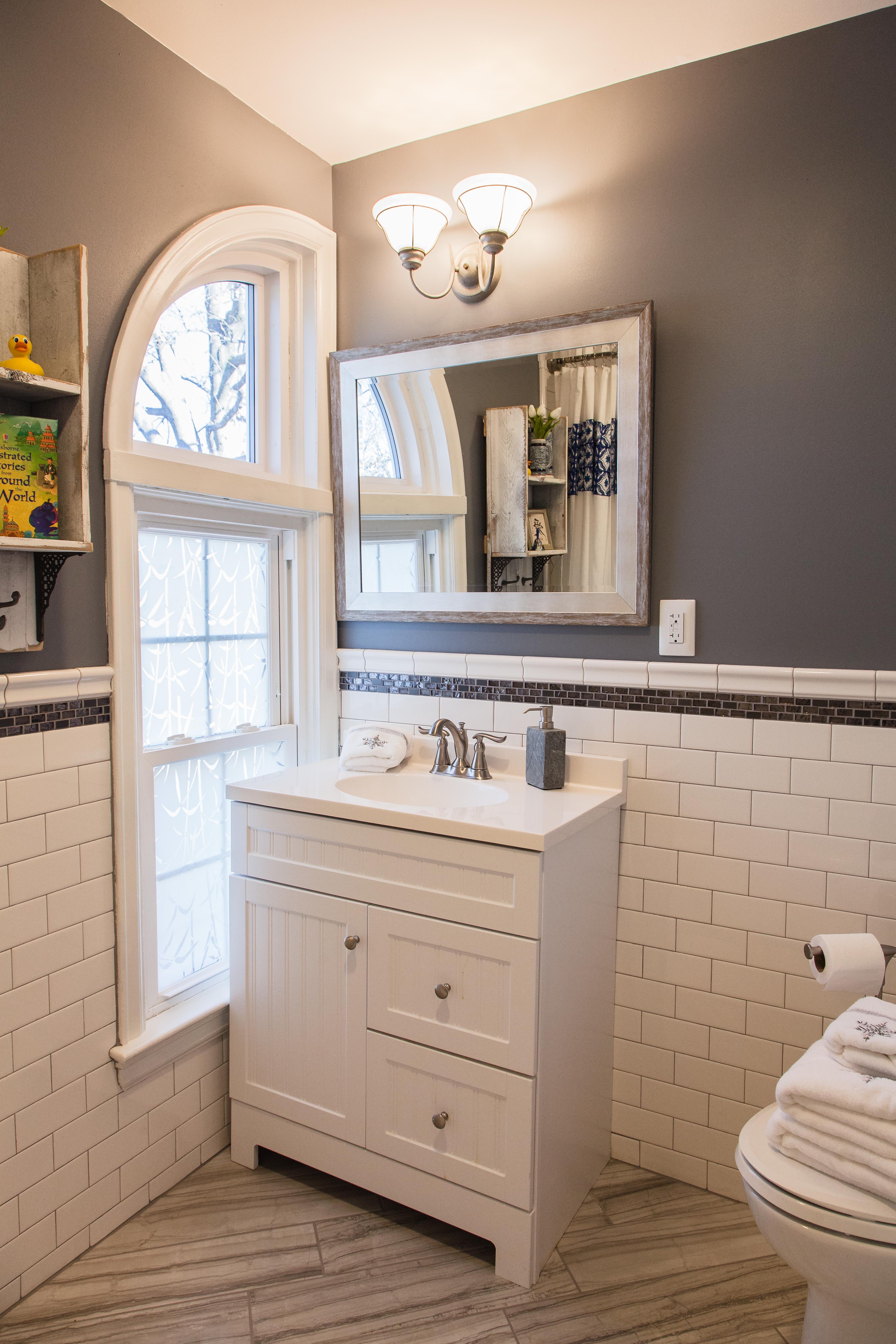 Pro Source Tile >> Classic Hall Bath | ProSource Wholesale Pro Source Tile >> Classic Hall Bath | ProSource Wholesale