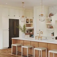 Cream waypoint cabinets