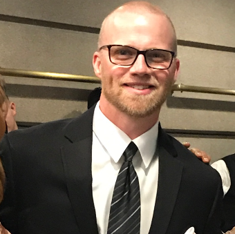 a photo of the account manager